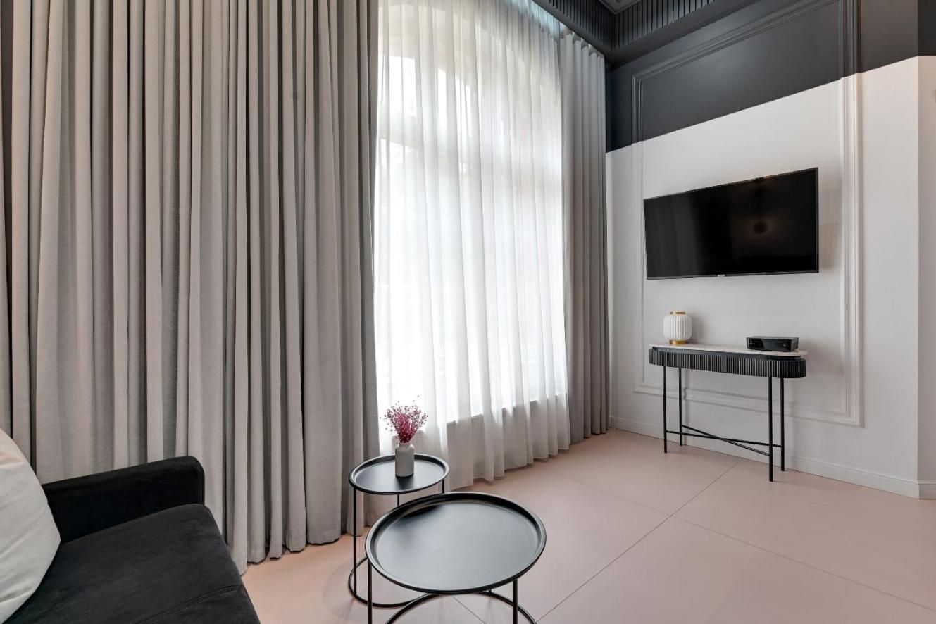 Black Star Loft By Downtown Gdaňsk